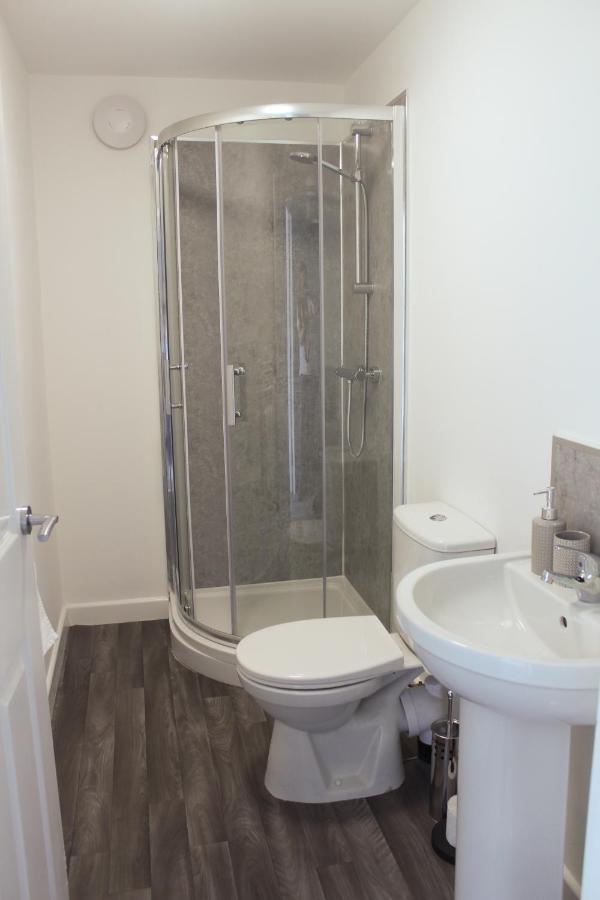 Stylish 1Br Apartment In The Heart Of Heywood Extérieur photo