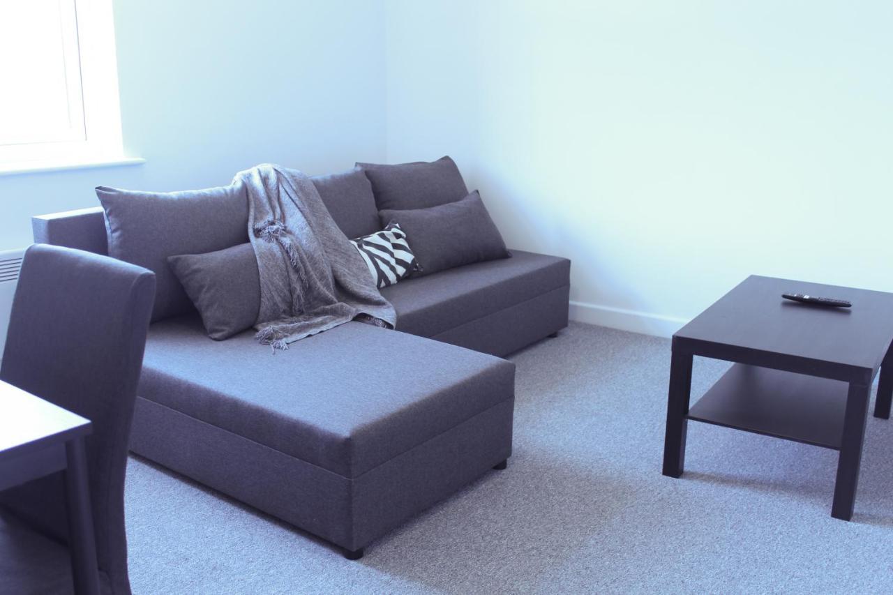 Stylish 1Br Apartment In The Heart Of Heywood Extérieur photo