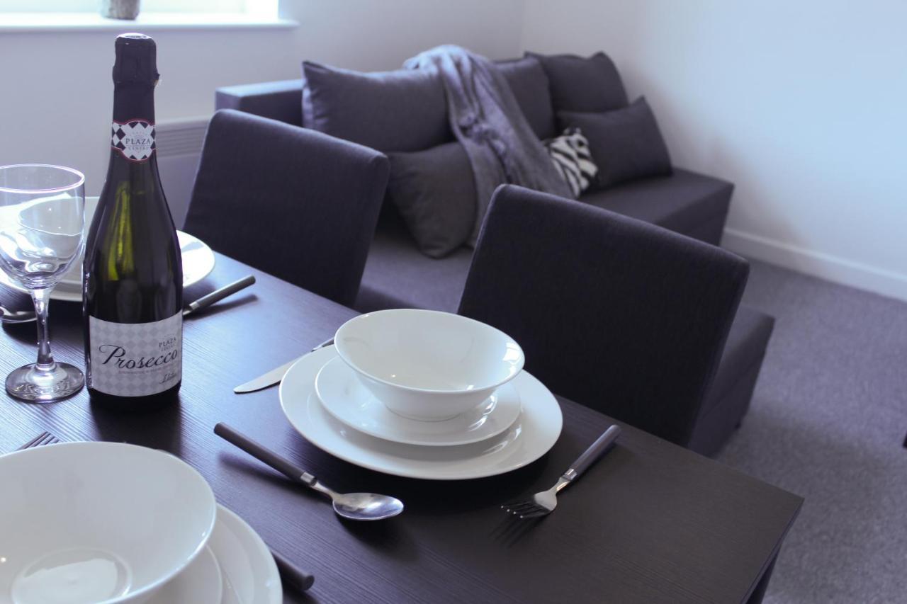 Stylish 1Br Apartment In The Heart Of Heywood Extérieur photo